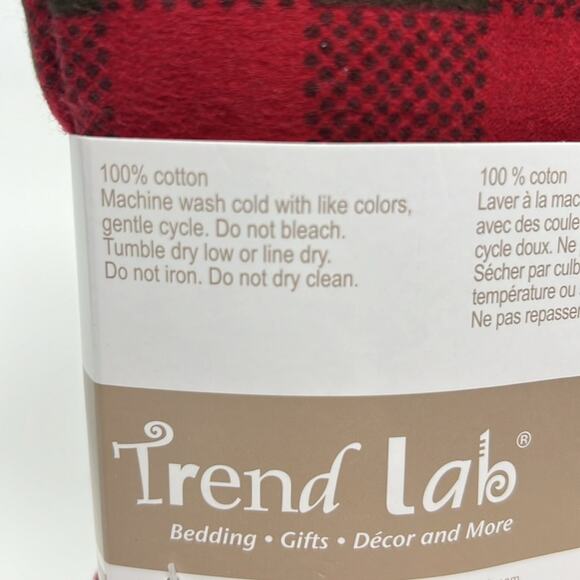 Red and Brown Checkered Deluxe Baby Swaddle Blanket NEW - Picture 3 of 3